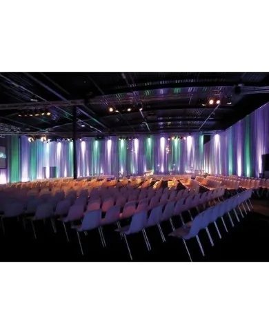 tendaggi e sipari bianchi