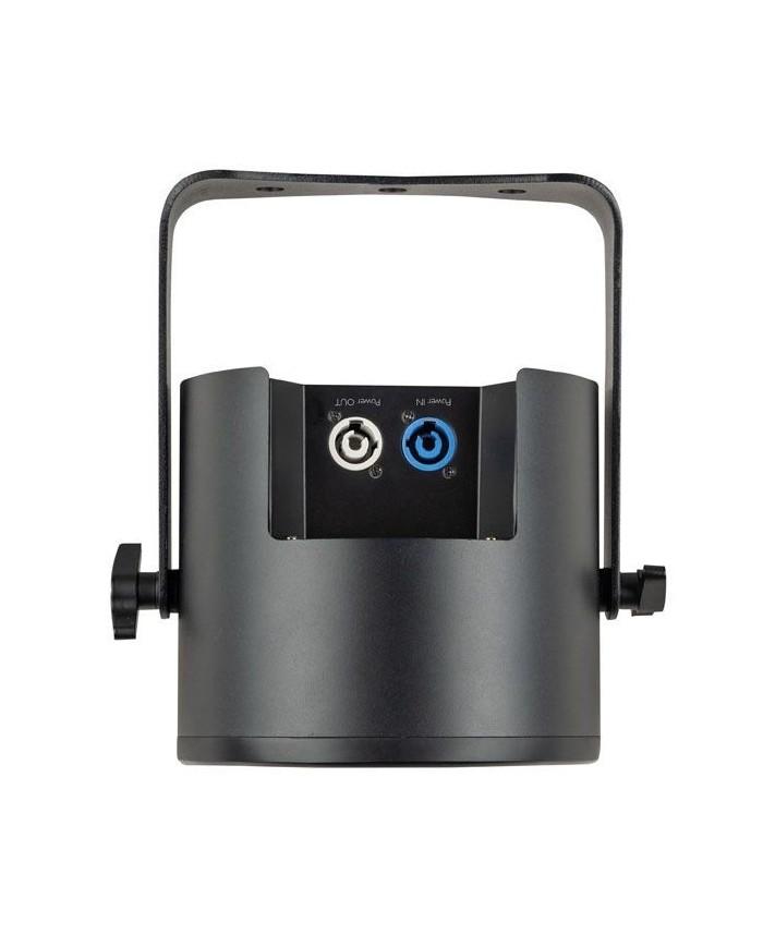 Come illuminare una ampia superficie con fari wash a LED colorati