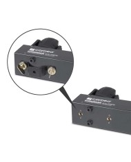 Barra con 4 proiettori a testa mobile ultraveloci: molto spettacolare