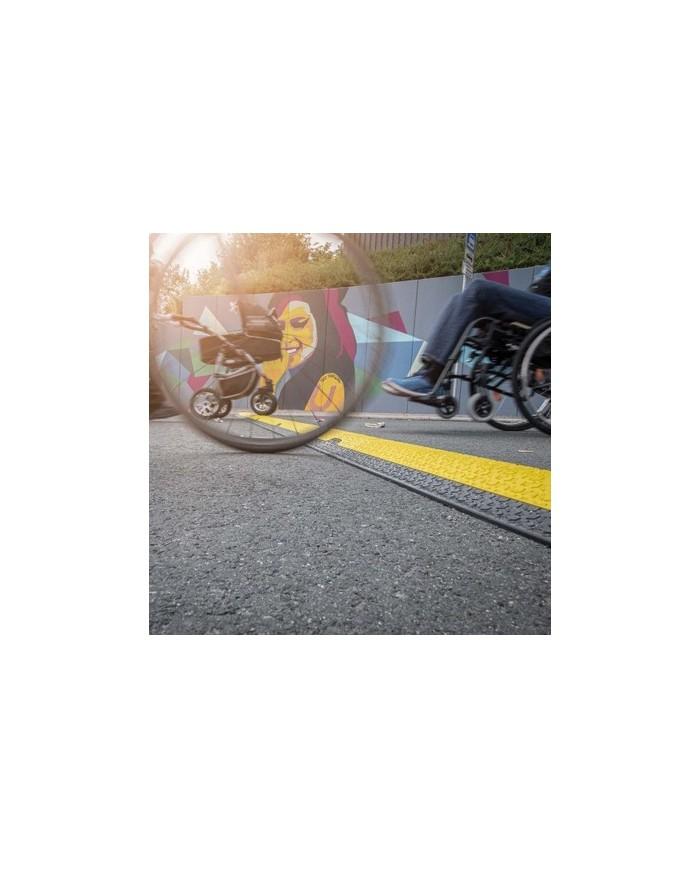 Protezione per cavi con Pedana attraversabile antiscivolo certificata