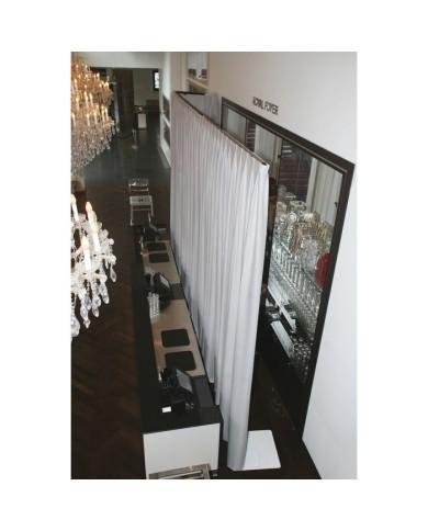 Tessuto per drappeggio bianco per fondali e quinte scenografiche Tessuto per drappeggio bianco per fondali e quinte scenografiche