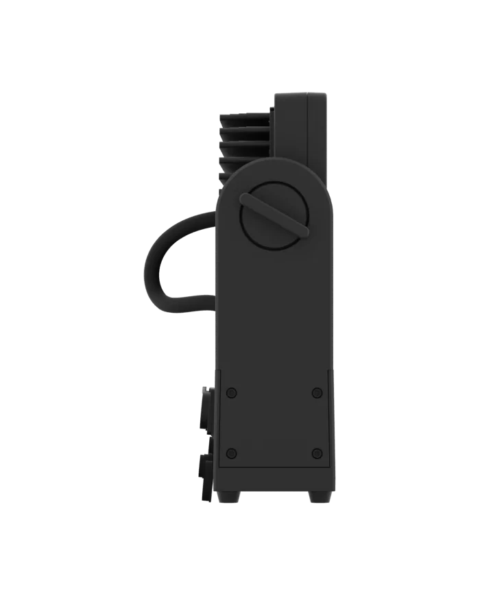 Solar 48Q proiettore wash da esterno compatto e privo di ventole