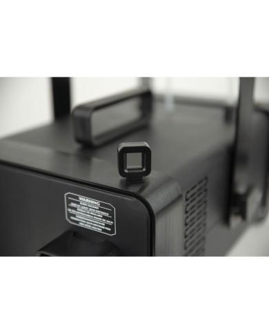 Qubiq S1000 è una macchina fumogena professionale da 1000 W Qubiq S1000 è una macchina fumogena professionale da 1000 W