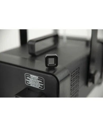 Qubiq S1000 è una macchina fumogena professionale da 1000 W