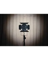 Spot per Teatro da 150 watt a led : molto luminoso: bianco caldo
