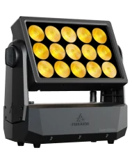 Smart BatWash è un Wash Light outdoor ad alta potenza anche a batterie