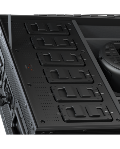 Fly Case con carica-batterie incluso per 6 proiettori SMARTBATPLUSG2. Fly Case con carica-batterie incluso per 6 proiettori SMARTBATPLUSG2.