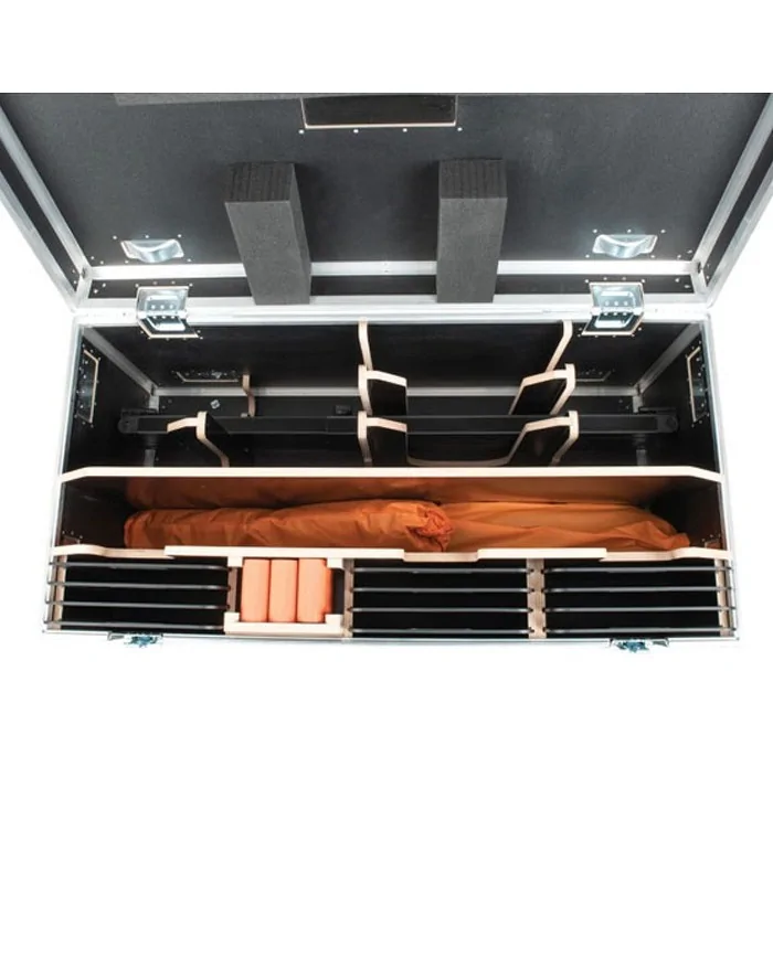 Case progettato per contenere i componenti di un kit Pipe & Drape FOH.