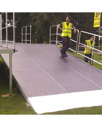 rampa accesso carrozzine