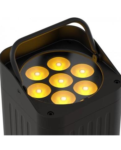 Proiettore a batteria con sorgente LED da 60W RGB+WW, IP rated Proiettore a batteria con sorgente LED da 60W RGB+WW, IP rated