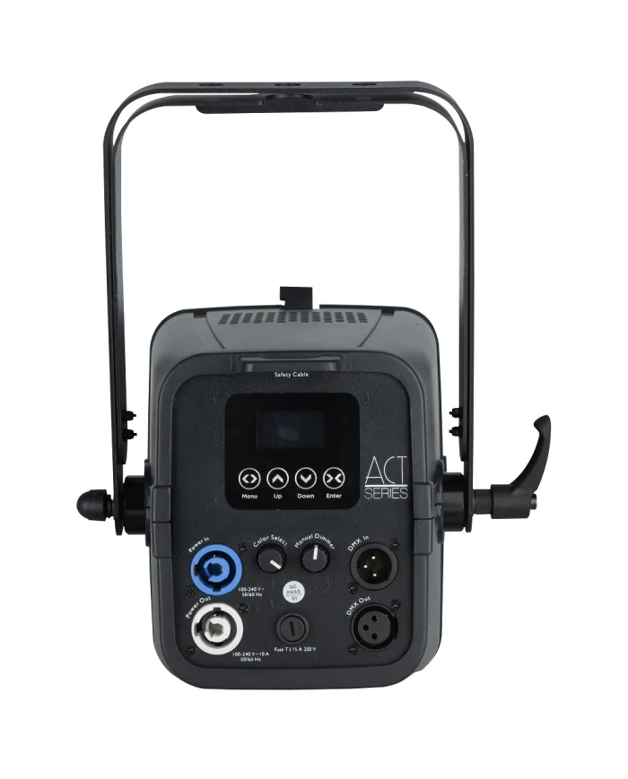 Come Illuminare un ampio palco con luce colorata: ACT Flood 200 RGBAL