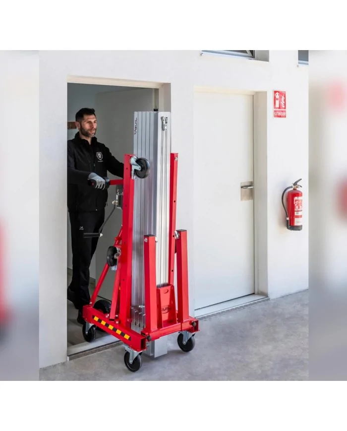 Elevatore a torre "tipo Genie" anche per edilizia o carichi pesanti