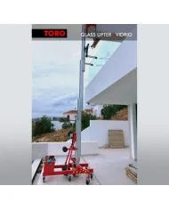 Elevatore per supporto installazione vetri, parabrezza ed insegne