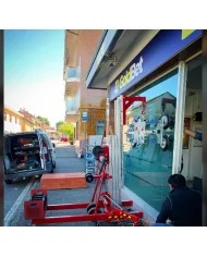 Una GRU Portatile grazie all'accessorio per elevatore Toro di Guil